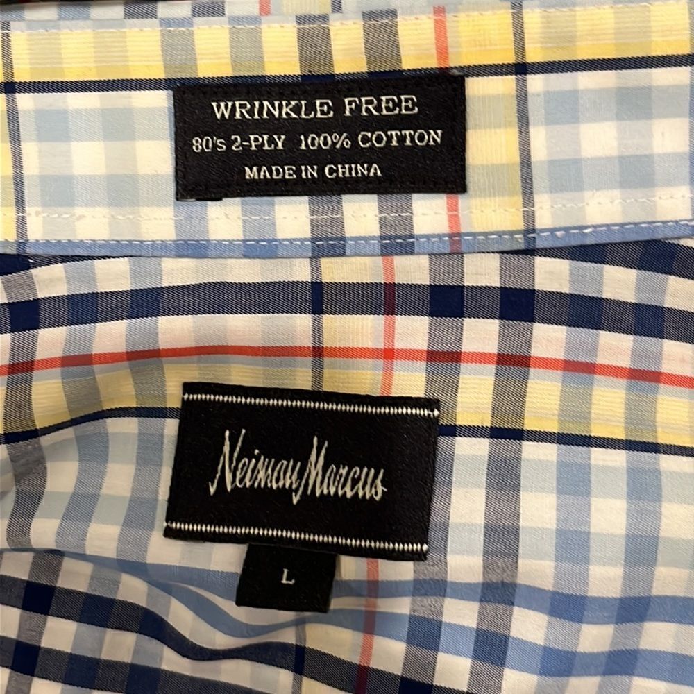 Neiman Marcus - Picture 5 of 7